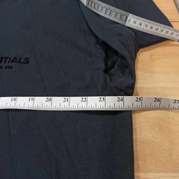 Fear Of God Essentials Mockneck Off Black Men's Size ,Tall Medium Oversized - Picture 14 of 16